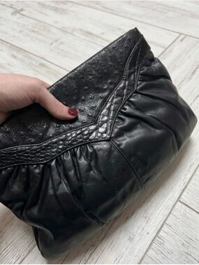 Vintage Black Leather Spring Frame Clutch